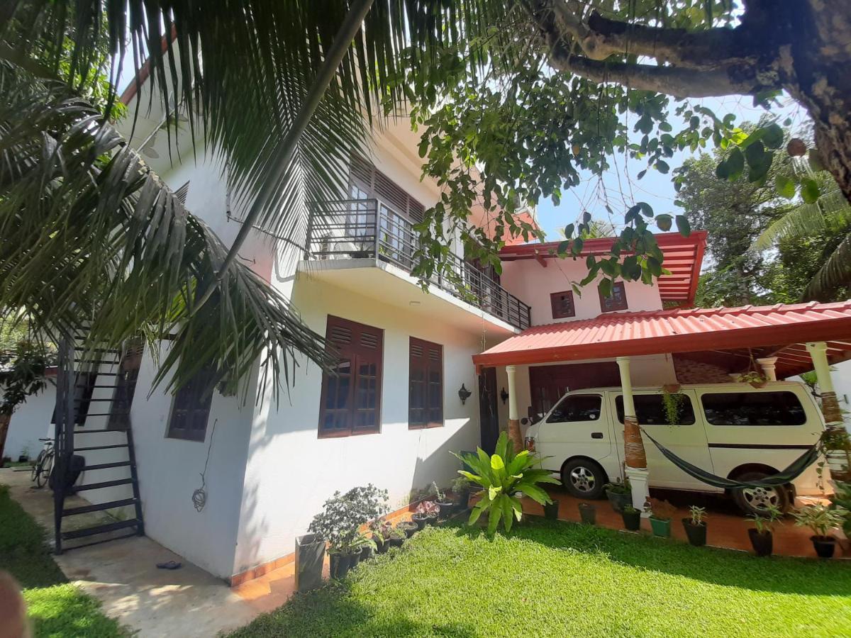 Abinu"S Place Dickwella Exterior foto