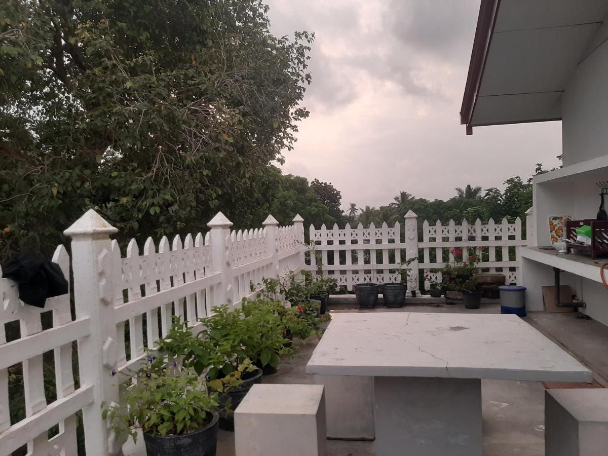 Abinu"S Place Dickwella Exterior foto