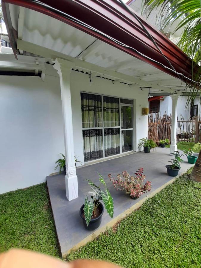 Abinu"S Place Dickwella Exterior foto